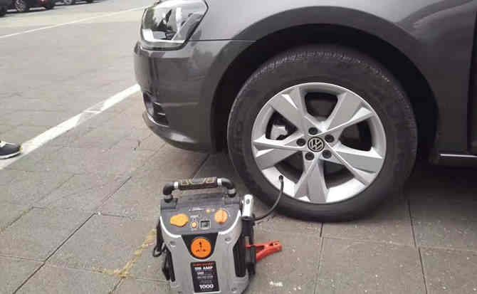 滕州汽车搭电案例
